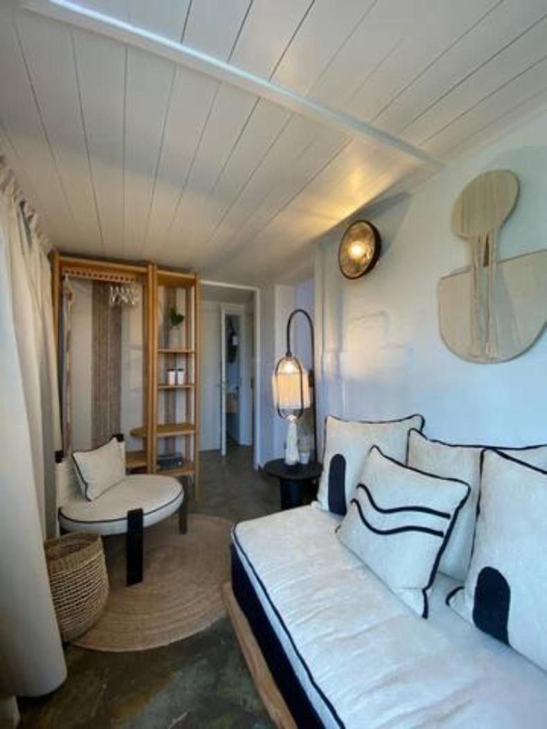 Papikinou Bay Suites Αδάμας Εξωτερικό φωτογραφία