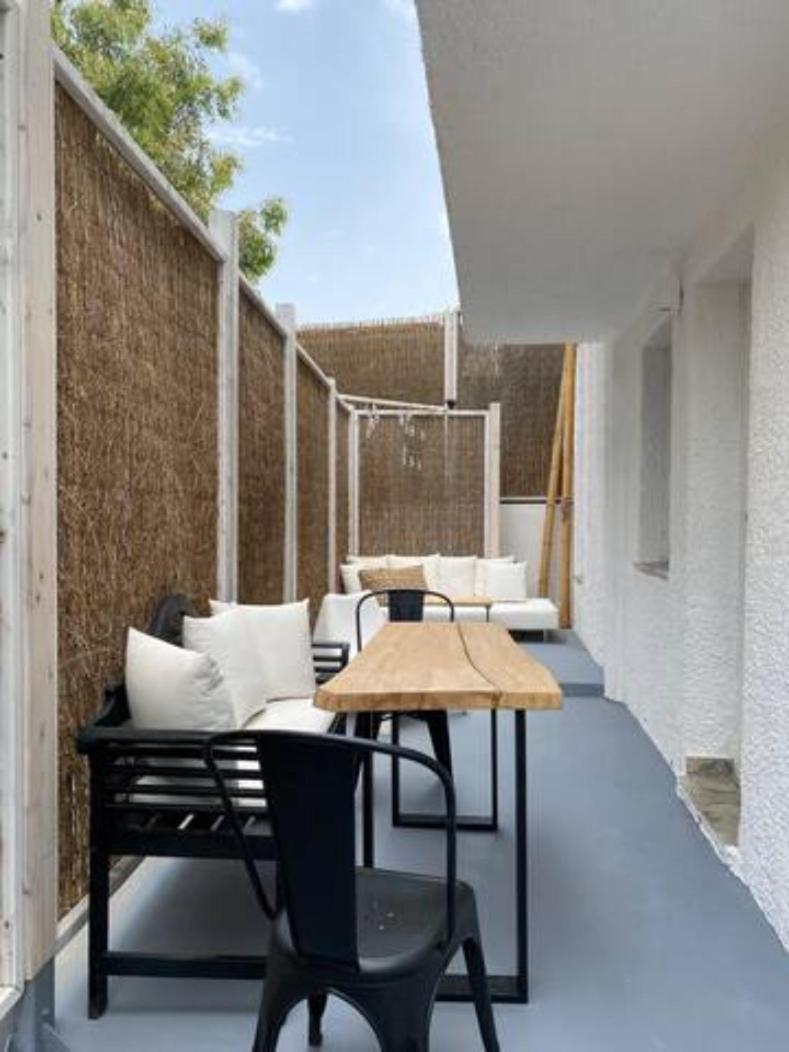 Papikinou Bay Suites Αδάμας Εξωτερικό φωτογραφία